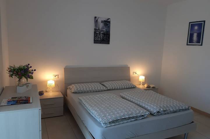 Ganze Wohnung, Wohnung Orchidea mit wünderschonem Seeblick in Brenzone, Gardasee-Berge