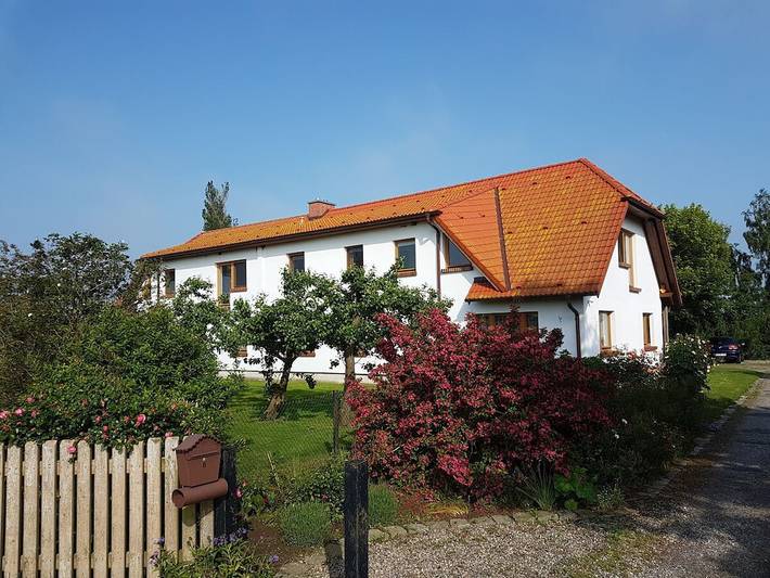 Ferienhaus für 4 Personen, mit Balkon und Garten in Gingst - 3