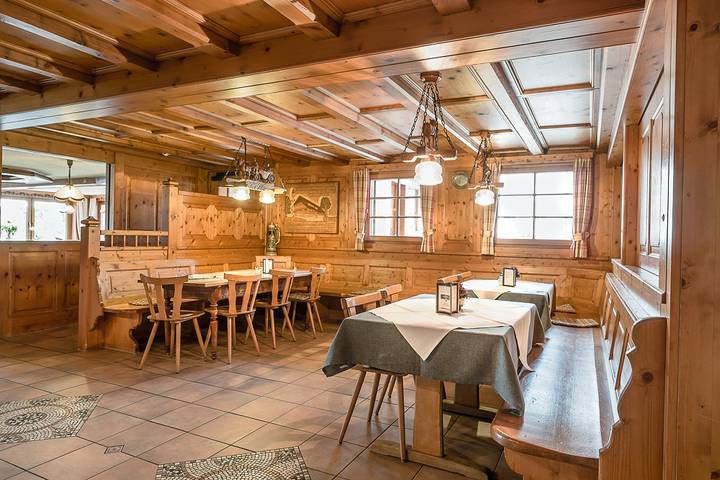 Gasthaus Pension Rössle - Doppelzimmer Standard mit Dusche/Wc in St. Märgen ort, St. Märgen