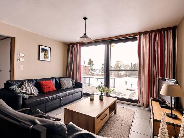 Location de vacances pour 4 personnes, avec vue sur le lac ainsi que terrasse et jardin à Butgenbach - 2