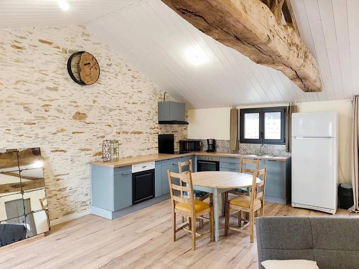 Location de vacances pour 3 personnes, avec terrasse à Saint-Étienne-de-Mer-Morte - 3