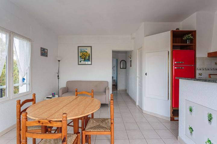 Gîte pour 4 personnes, avec terrasse et vue à Urrugne - 3
