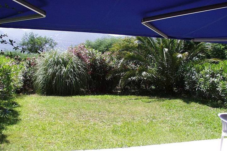 Ferienhaus für 6 Personen, mit Garten und Pool sowie Balkon