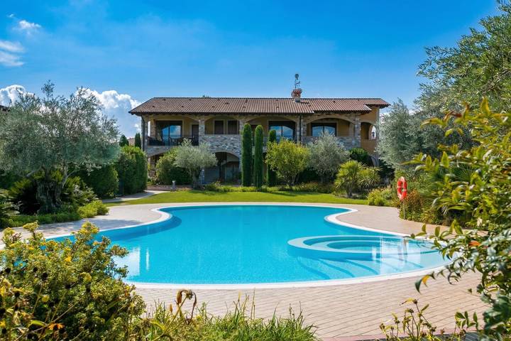 Ferienwohnung für 6 Personen, mit Balkon und Pool am Gardasee - 3