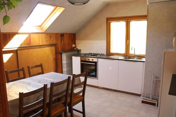 Gîte pour 6 personnes, avec jardin à Saint-Pierre-d'Entremont - 2