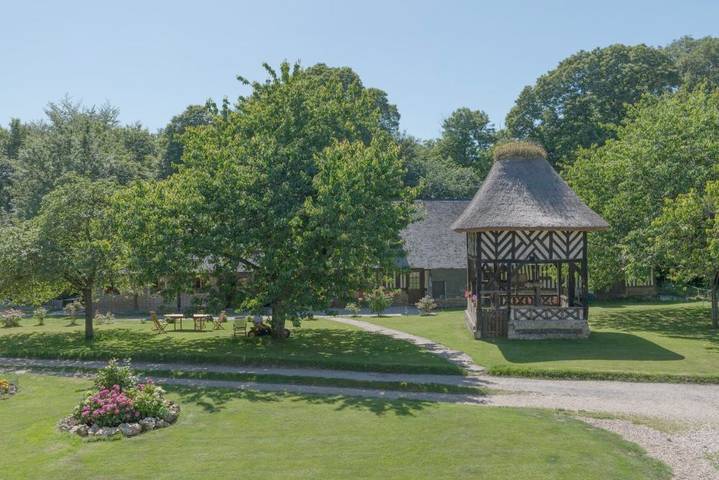 Maison d’hôte pour 2 personnes, avec jardin dans le Calvados