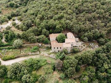 Maison d’hôte pour 4 personnes, avec vue ainsi que terrasse et jardin à Saint-André-de-Majencoules