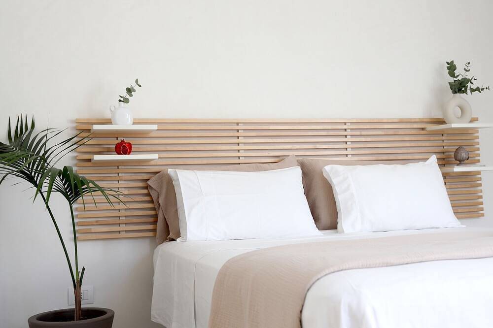 Finely furnished villa with large patio and garden between Monopoli and Alberobello in Castellana Grotte, Bari Province