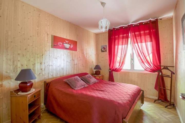 Location de vacances pour 4 personnes, avec piscine et jardin à Guichen - 3