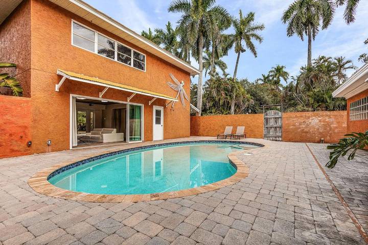 Hus för 8 Personer, med terass och pool i Fort Myers