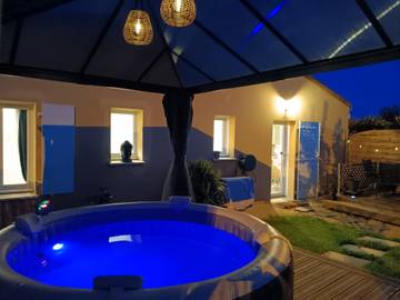 Maison de vacances pour 6 personnes, avec jacuzzi et jardin, adapté aux familles dans les Deux-Sèvres