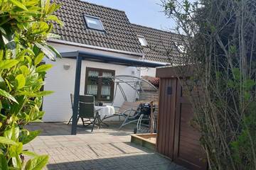 Ferienpark für 4 Personen, mit Garten und Terrasse sowie Pool in Belgien