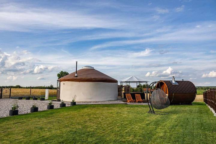 Camping für 4 Personen, mit Whirlpool und Terrasse sowie Garten und Sauna in Ermland-Masuren