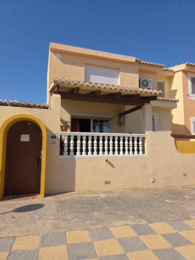 Casa de férias para 8 pessoas, com Terraço e Jardim e ainda Piscina and Vista em Monte Faro