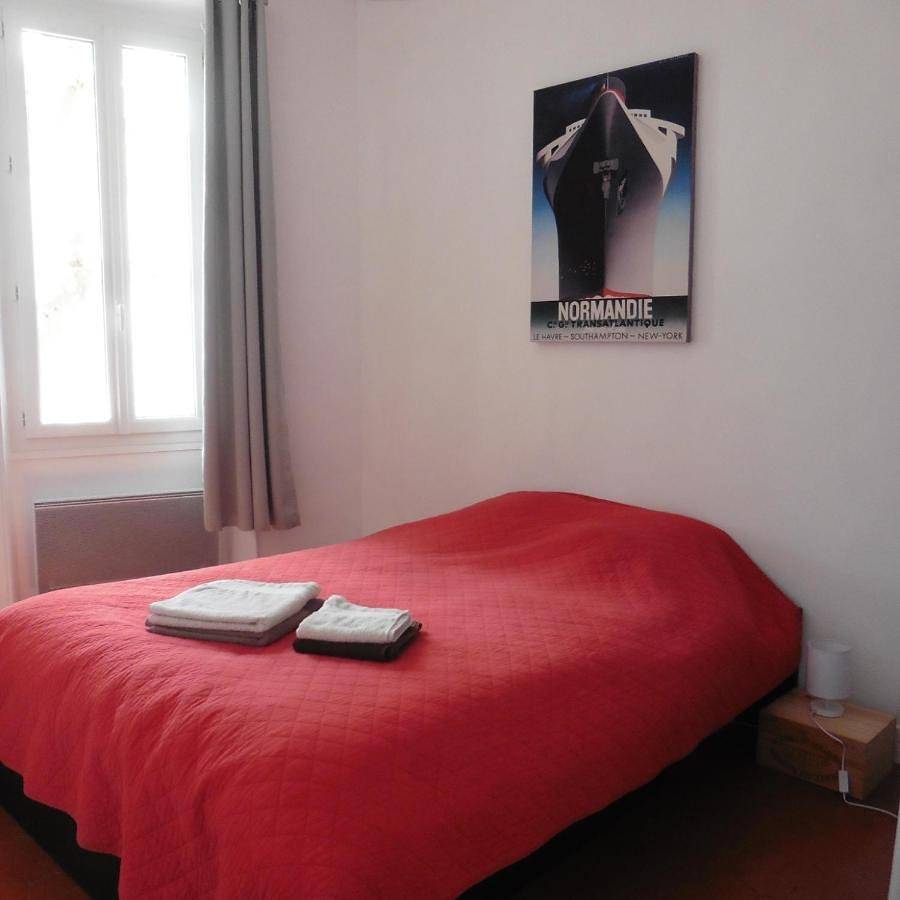 One-Bedroom Apartment in Aix-en-Provence, Région d'Aix-en-Provence