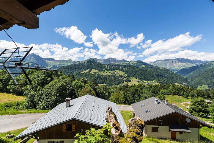 Chalet pour 8 personnes, avec bassin pour enfant et jardin, animaux acceptés à Crest-Voland - 2