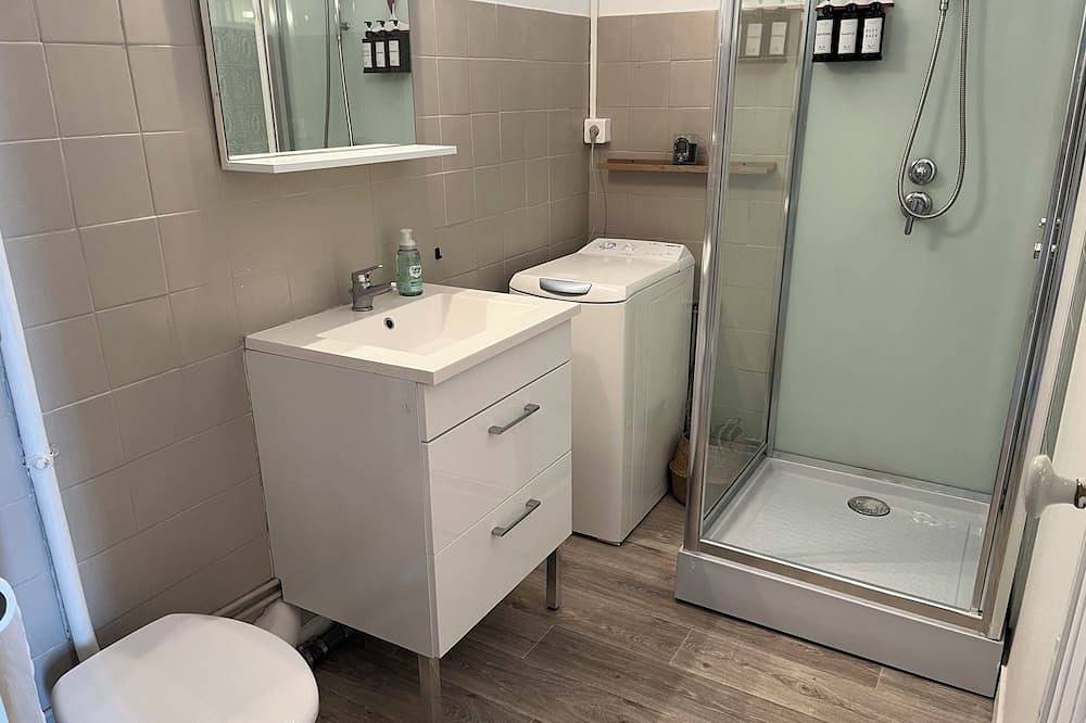 Appartement entier, 1 bedroom apartment in saint-lunaire in Saint-Lunaire, Région de Saint-Malo