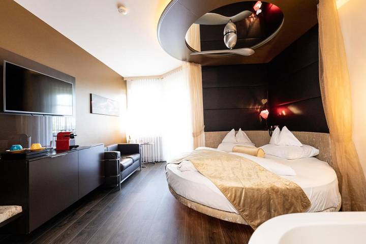 Hotel für 2 Personen, mit Sauna und Garten sowie Pool und Whirlpool - 1