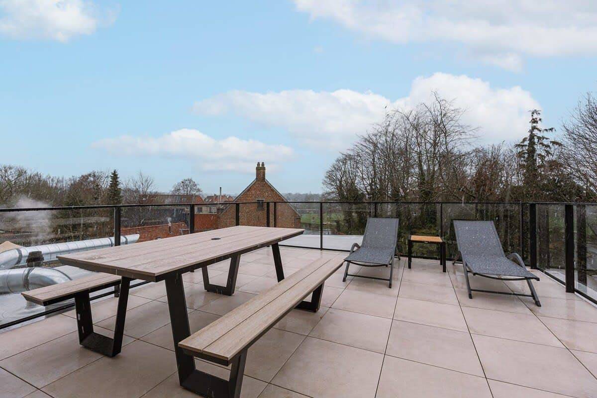 Ganze Wohnung, Bright Two-Bedroom Apartment in Zedelgem in Loppem, Zedelgem