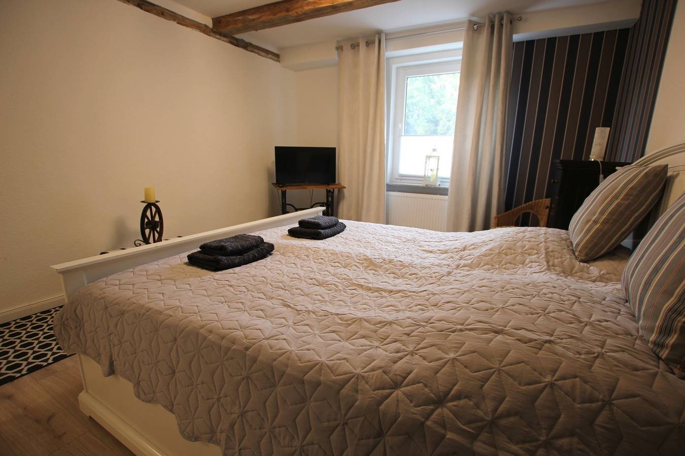 Ferienhaus 'Weideblick' mit privater Terrasse, privatem Garten, W-Lan und Parkplatz am Haus in Geestland, Cuxland