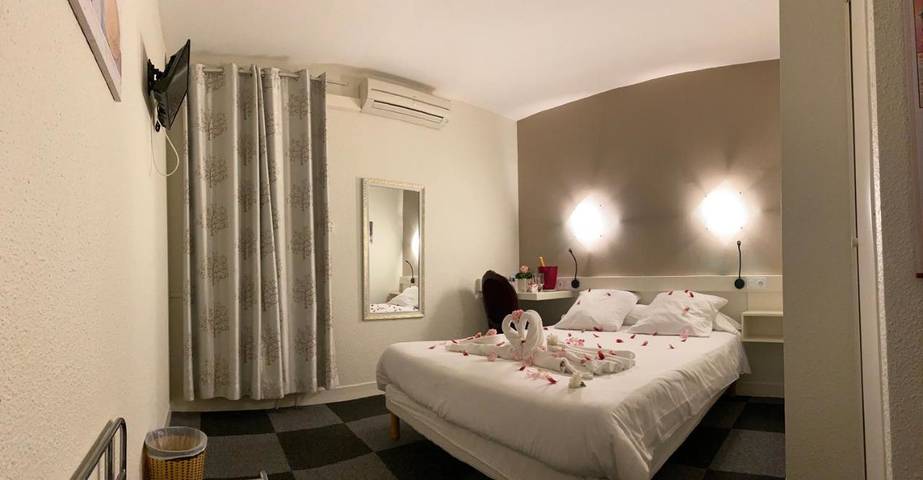 Hotel für 2 Personen