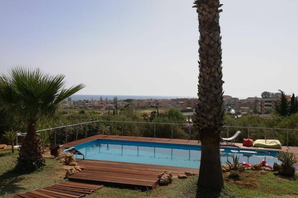 Ganze Wohnung, Three-Bedroom Apartment in San Leone, Agrigento