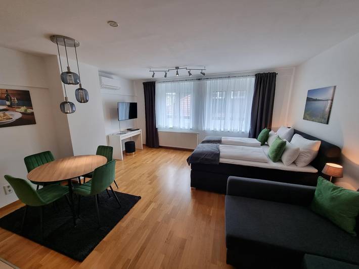 Ganze Ferienwohnung, Studio Xl Appartement in Gailtaler Alpen, Villach
