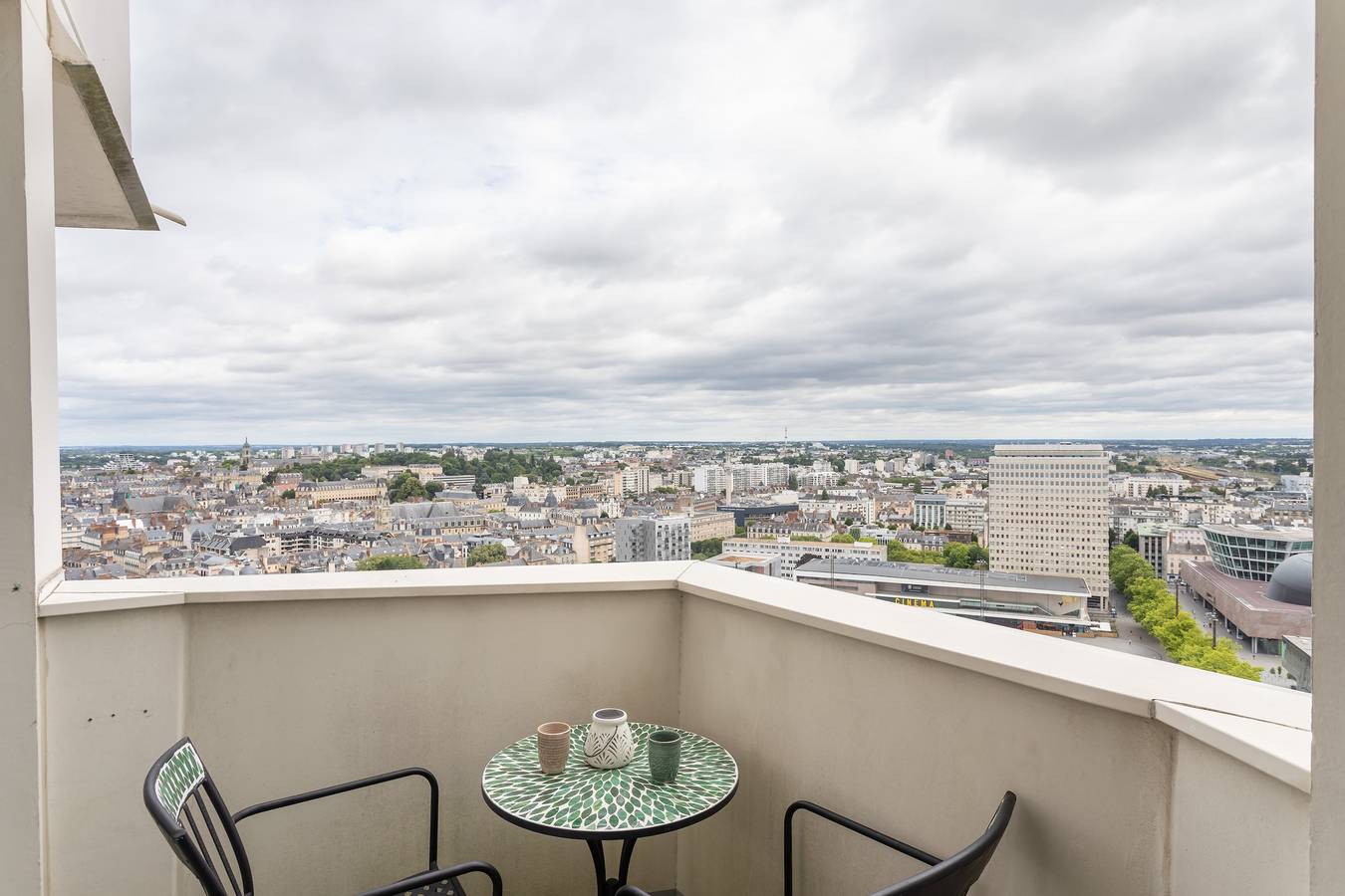 Ganze Wohnung, L'Eperon - Proche Place Charles de Gaulle in Rennes, Rennes und Umgebung