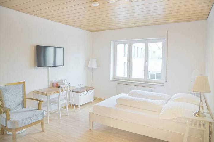 Ferienwohnung für 9 Personen, mit Balkon in Ulm - 4