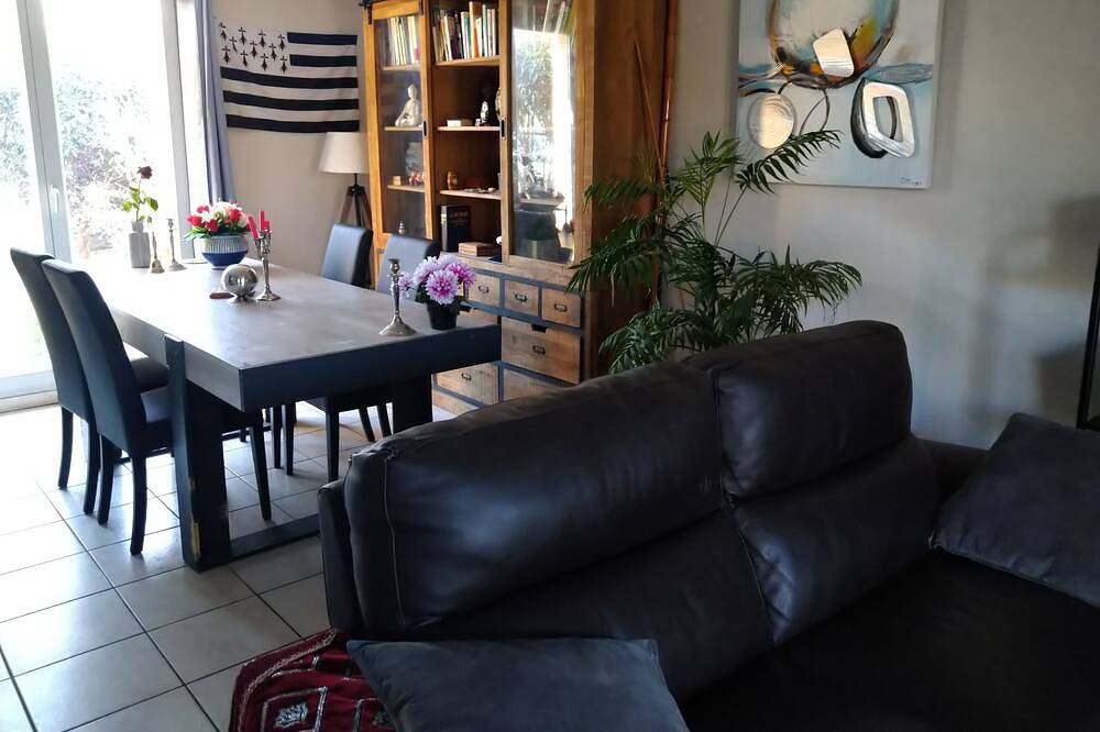 Chambres dans maison, piscine dans résidence in Carcassonne, Région de Carcassonne