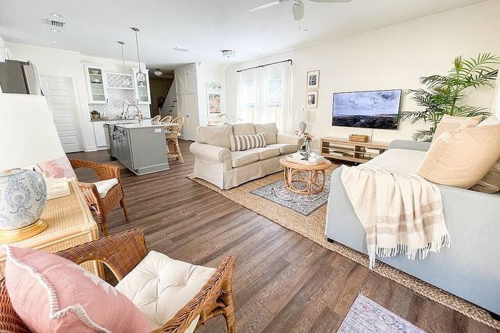 Vacation rental for 11 people, with yard and balcony in Gainesville