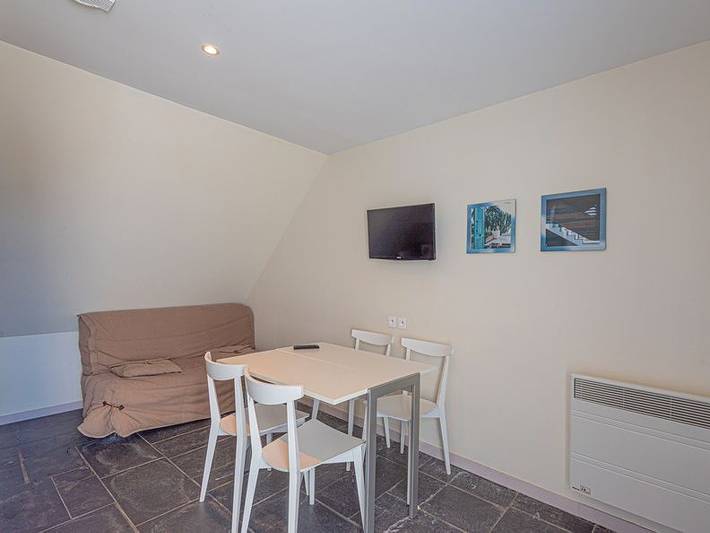Appartement de vacances pour 5 personnes, avec balcon et piscine à Guidel