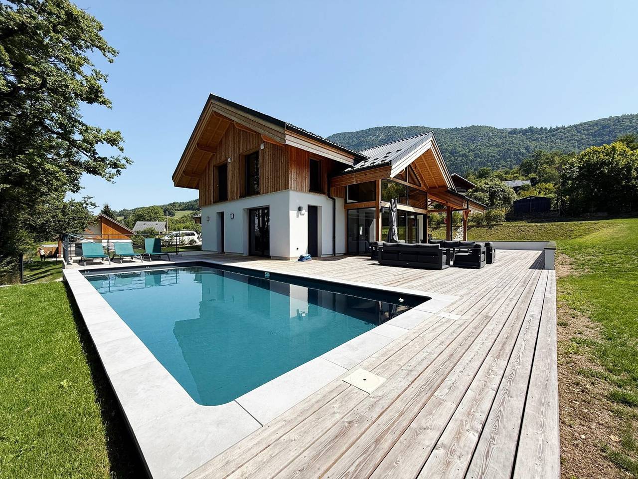 Chalet « Rossanaz » avec vue sur la montagne - 12 personnes in La Motte-en-Bauges, Région de Chambéry