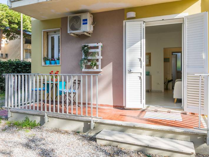 Apartamento entero, Casa e Mare - Casa e Mare 590.1 in Marina di Cecina, Cecina (desambiguación)