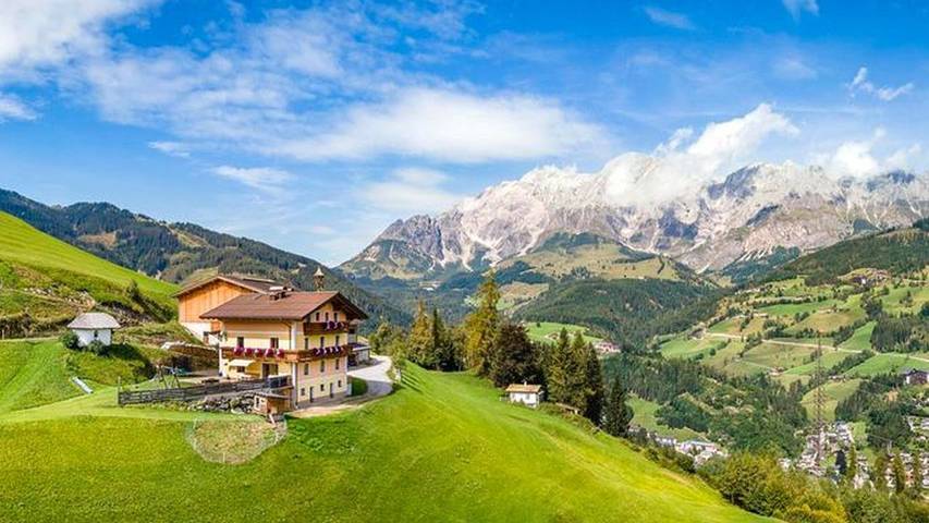 Hütte für 7 Personen, mit Balkon und Garten, kinderfreundlich in Mühlbach am Hochkönig