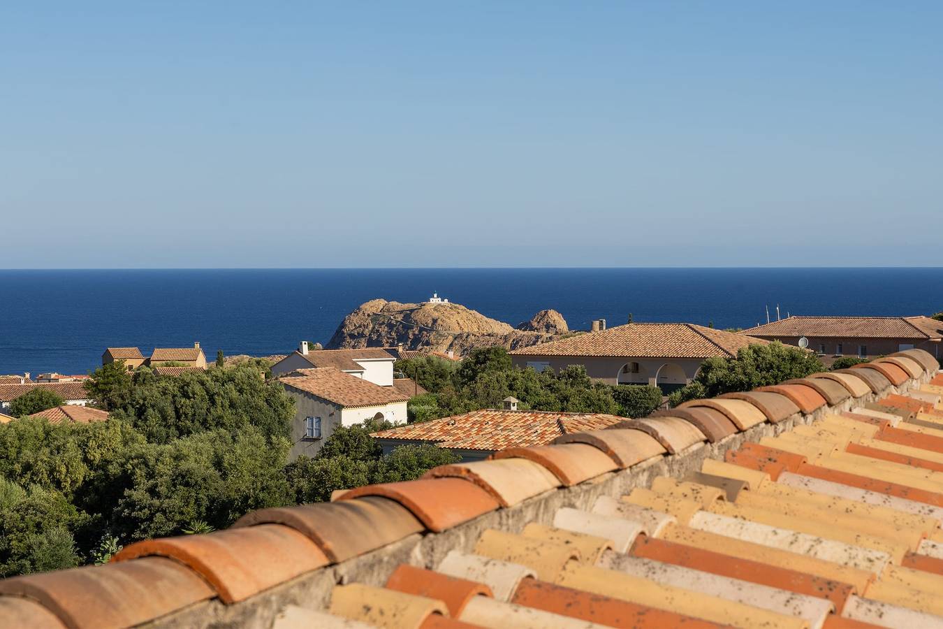 Appartement entier, Casa Corsicana – appartement avec terrasse vue mer à Monticello in Monticello, Région de Calvi