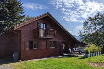 Chalet pour 10 personnes, avec sauna et jardin dans Meurthe-et-Moselle