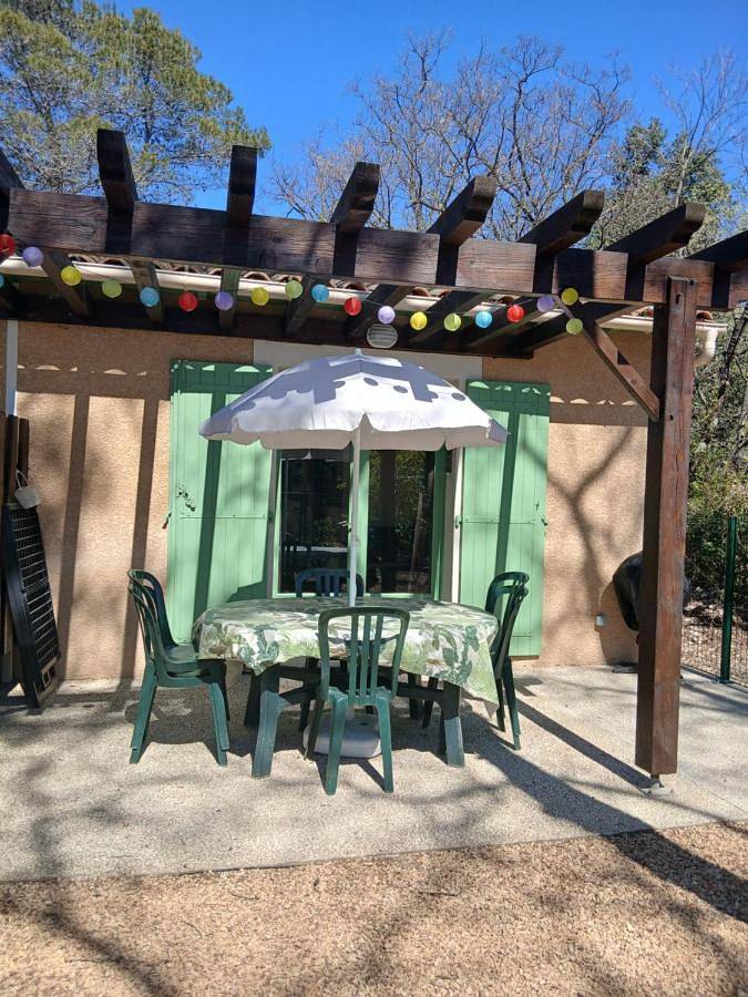Location de vacances pour 5 personnes, avec piscine et vue ainsi que jardin et bassin pour enfant, animaux acceptés à Gaujac - 3