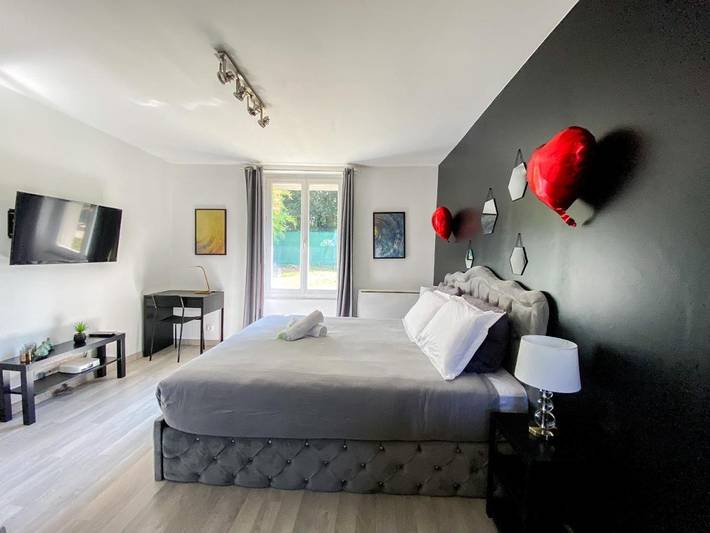 Gîte pour 2 personnes, avec Terrasse ainsi que Jardin et Vue à Brétigny-sur-Orge