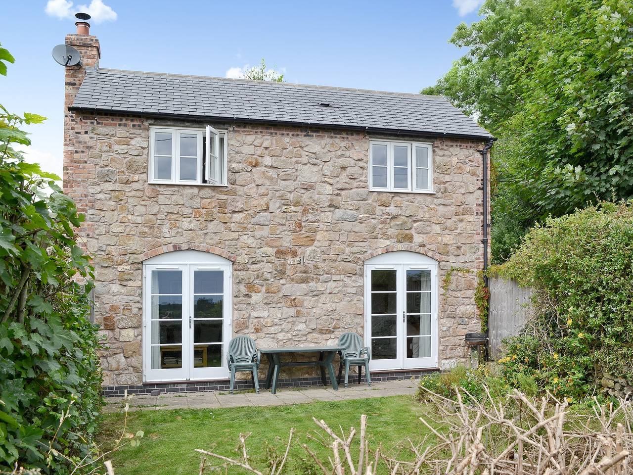 1 Piccadilly in Shropshire