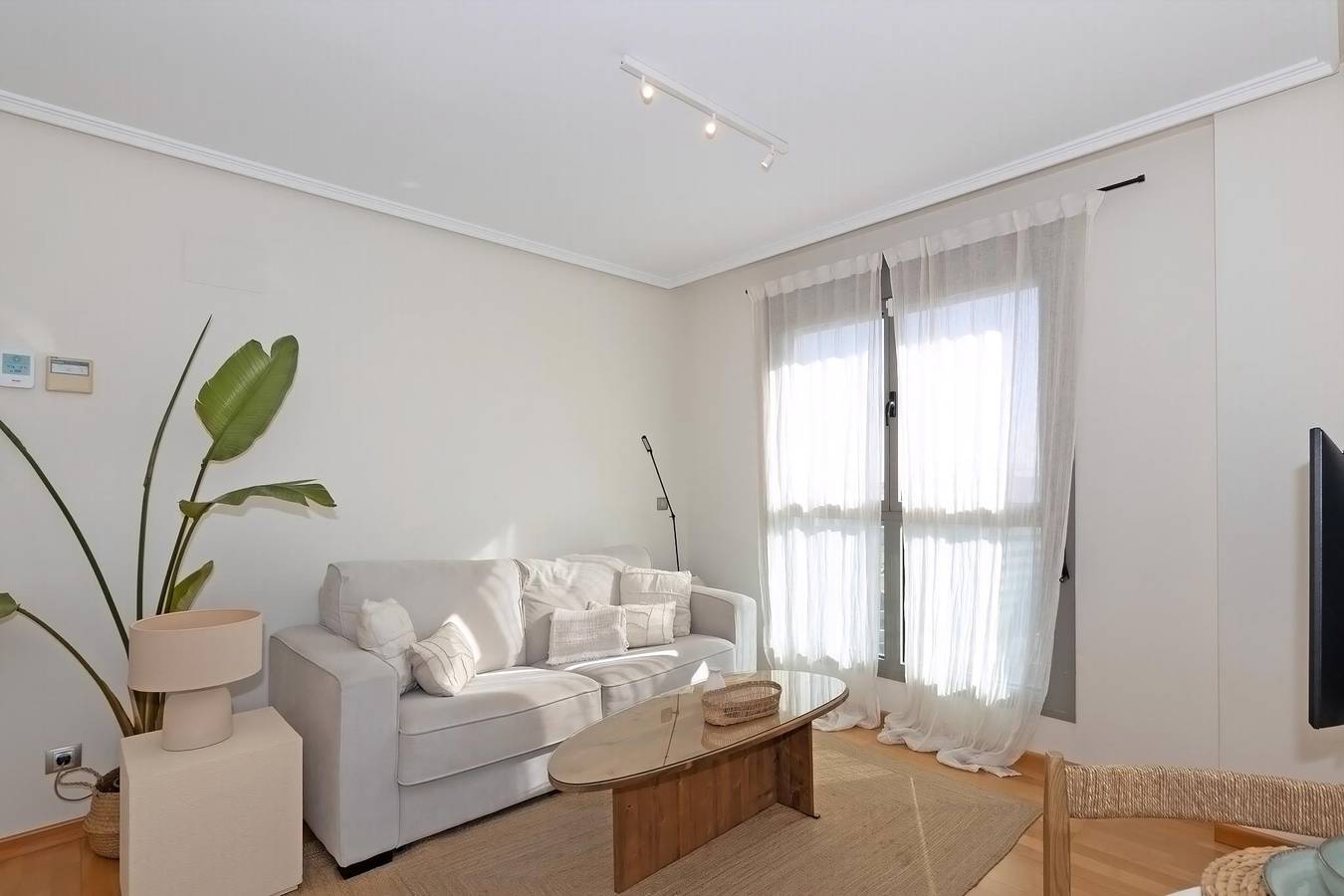 Entire apartment, Guestready – Modern Flat with Terrace in Valencia in Valencia, Costa de Valencia