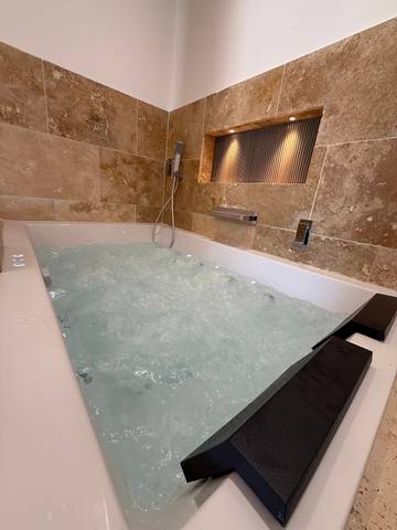 Appartement De Vacances pour 2 Personnes dans Ginestas, Canal du Midi, Photo 2