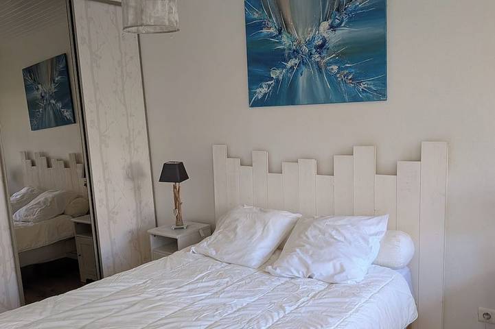 Gîte pour 6 personnes, avec terrasse et jardin dans Plage Naturistes - 4