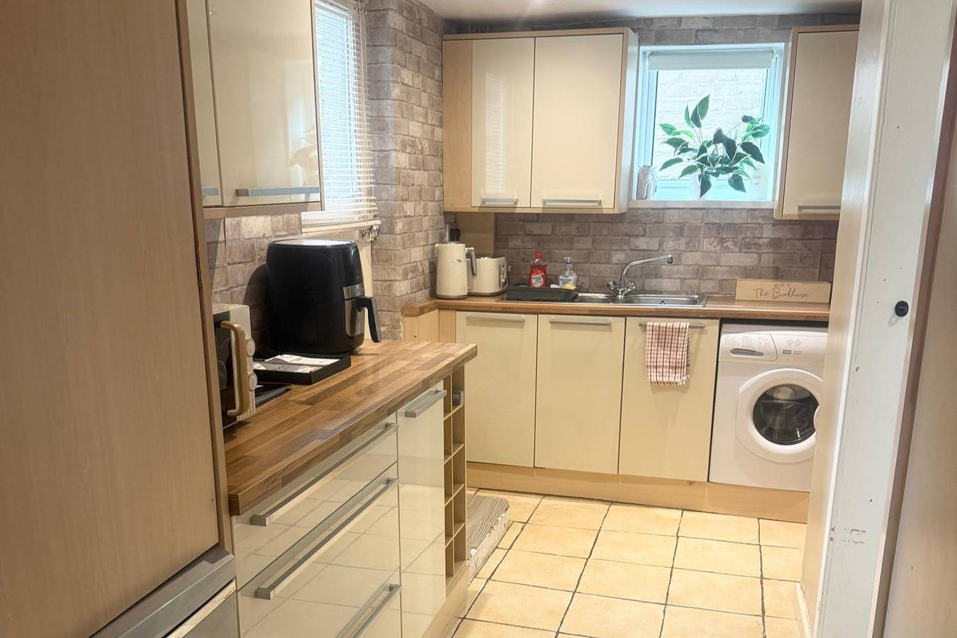 Ganze Ferienwohnung, 1 Bed Flat - Sleeps 5 - Pet friendly - Parking in South Shields, South Tyneside