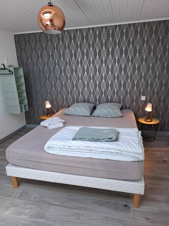 Location de vacances pour 6 personnes, avec terrasse, animaux acceptés à Frossay - 2