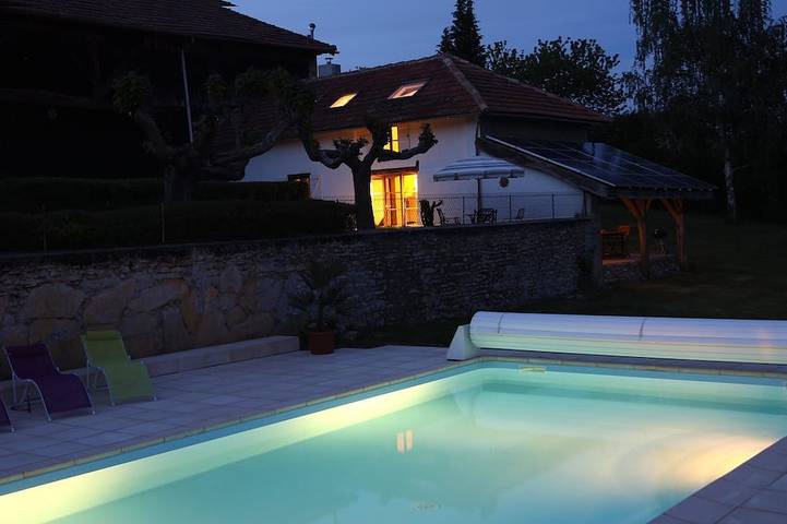 Gîte pour 4 personnes, avec jardin et terrasse à Loudet