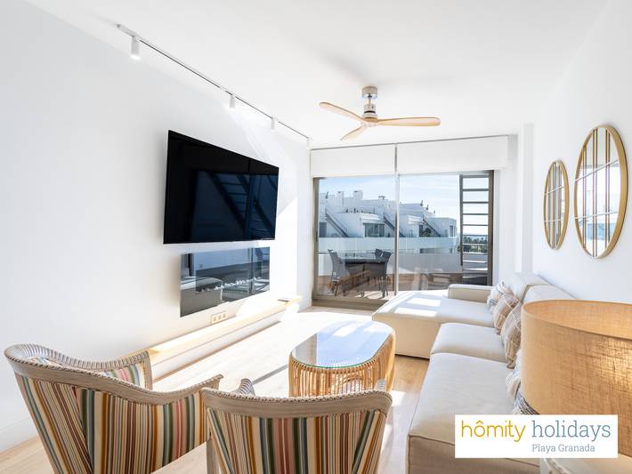 Apartamento entero, Homity Ático + Piscina in Playa Granada, Motril