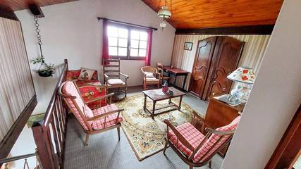 Gîte pour 6 personnes, avec jardin et vue à Lapte