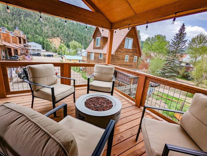 Vacation rental for 10 people, with hot tub and balcony in Red River