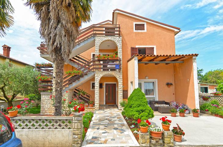 Ganze Wohnung, Ferienwohnung für 2 Personen mit Balkon in Novigrad, Umag und Umgebung
